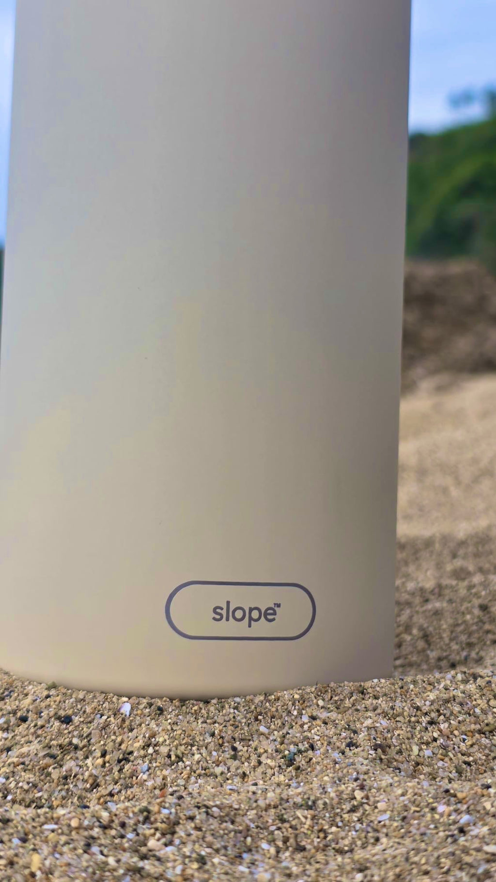 slope™ 33oz Water Bottle – Cream White
