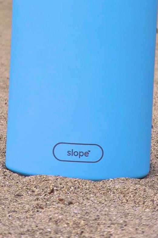 slope™ 33oz Water Bottle – Sky Blue