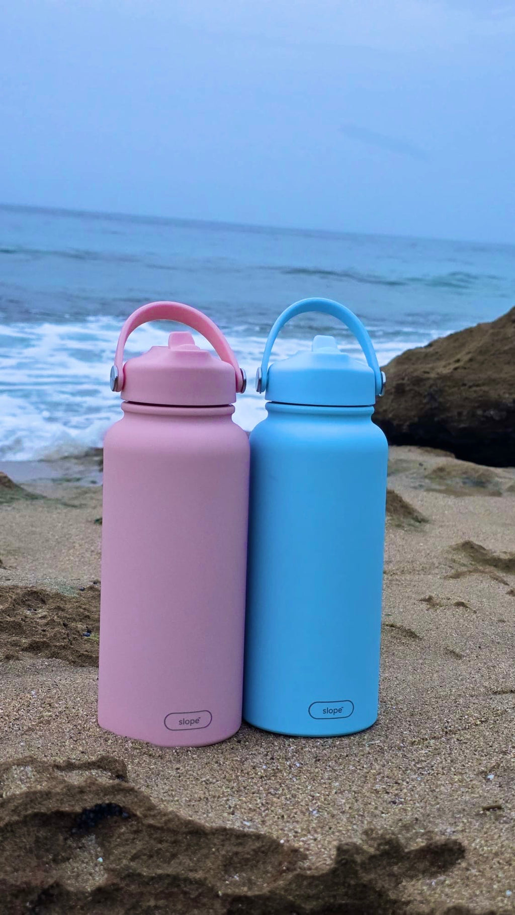slope™ 33oz Water Bottle – Sky Blue