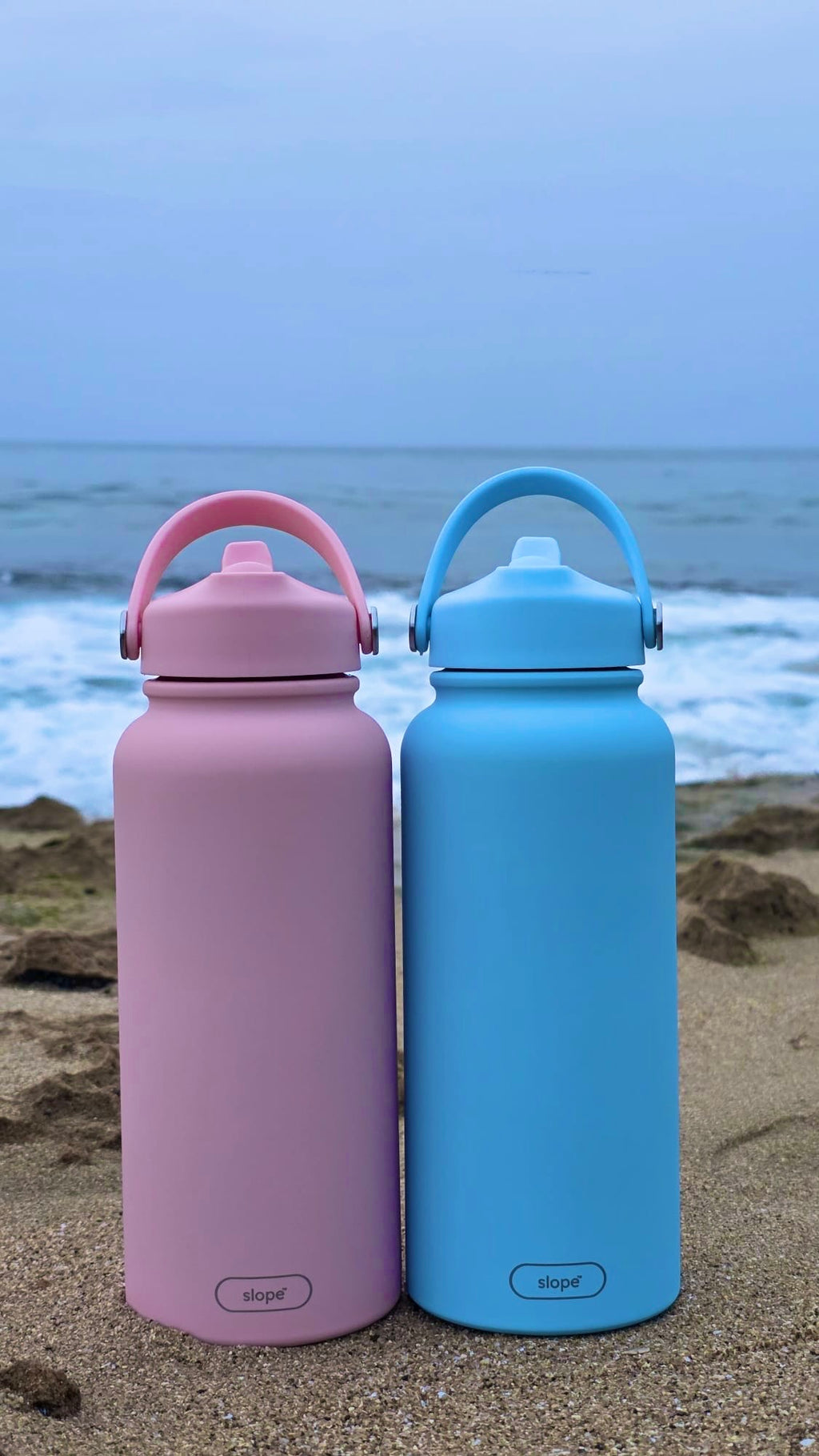 slope™ 33oz Water Bottle – Sky Blue